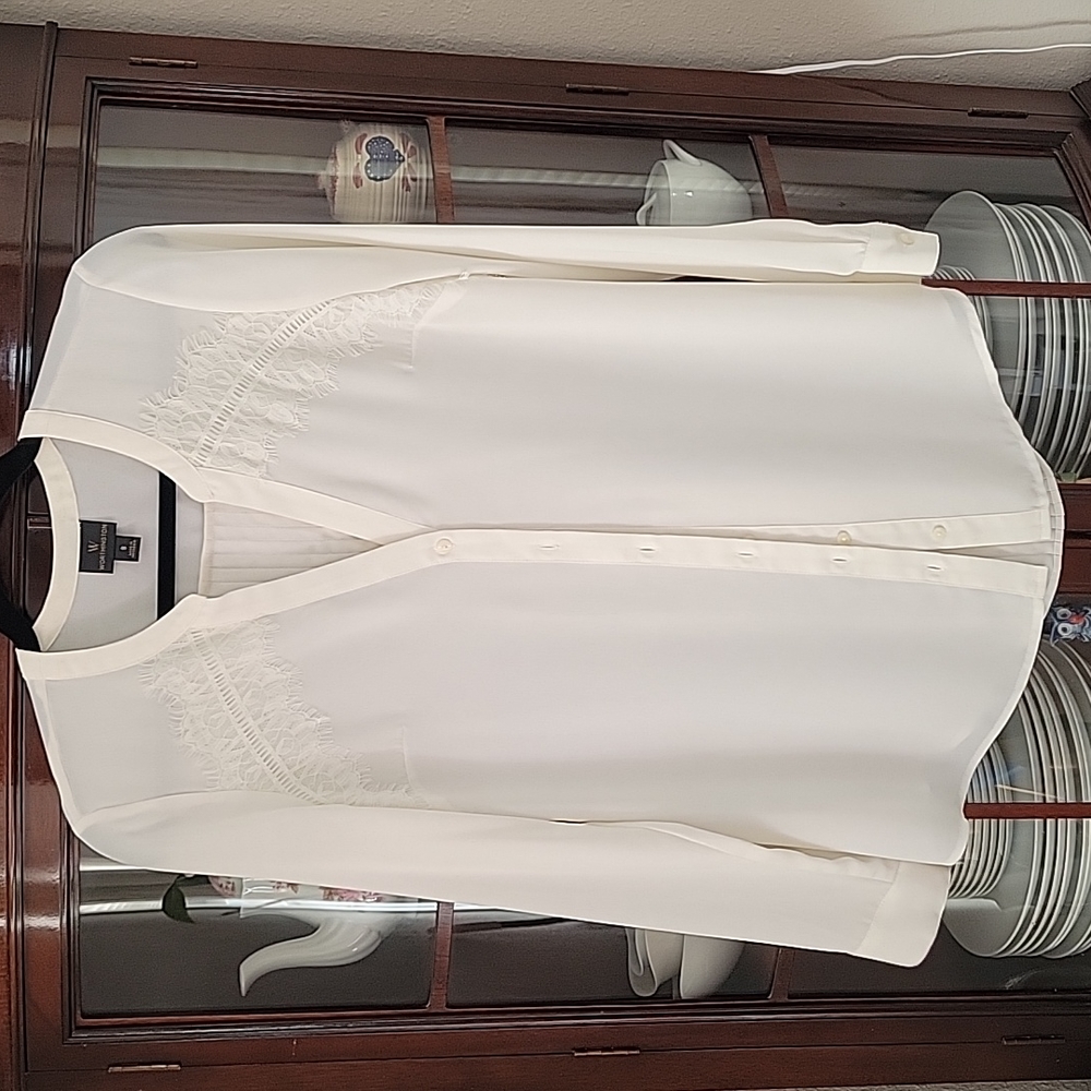 Worthington Ivory Lace Long Sleeve sheer button down blouse shirt